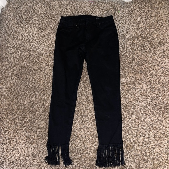BlankNYC frayed jeans - Picture 2 of 15